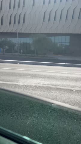 Intersection Altercation Ends With Damaged Car Door, Arizona, USA - 24 Aug 2023 Redakční Stock video